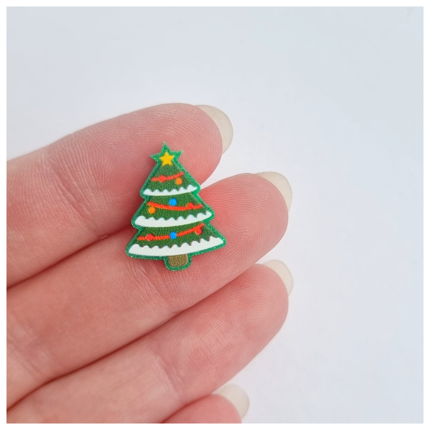 1 x Mini Christmas Acrylic Flatback (4 varients)