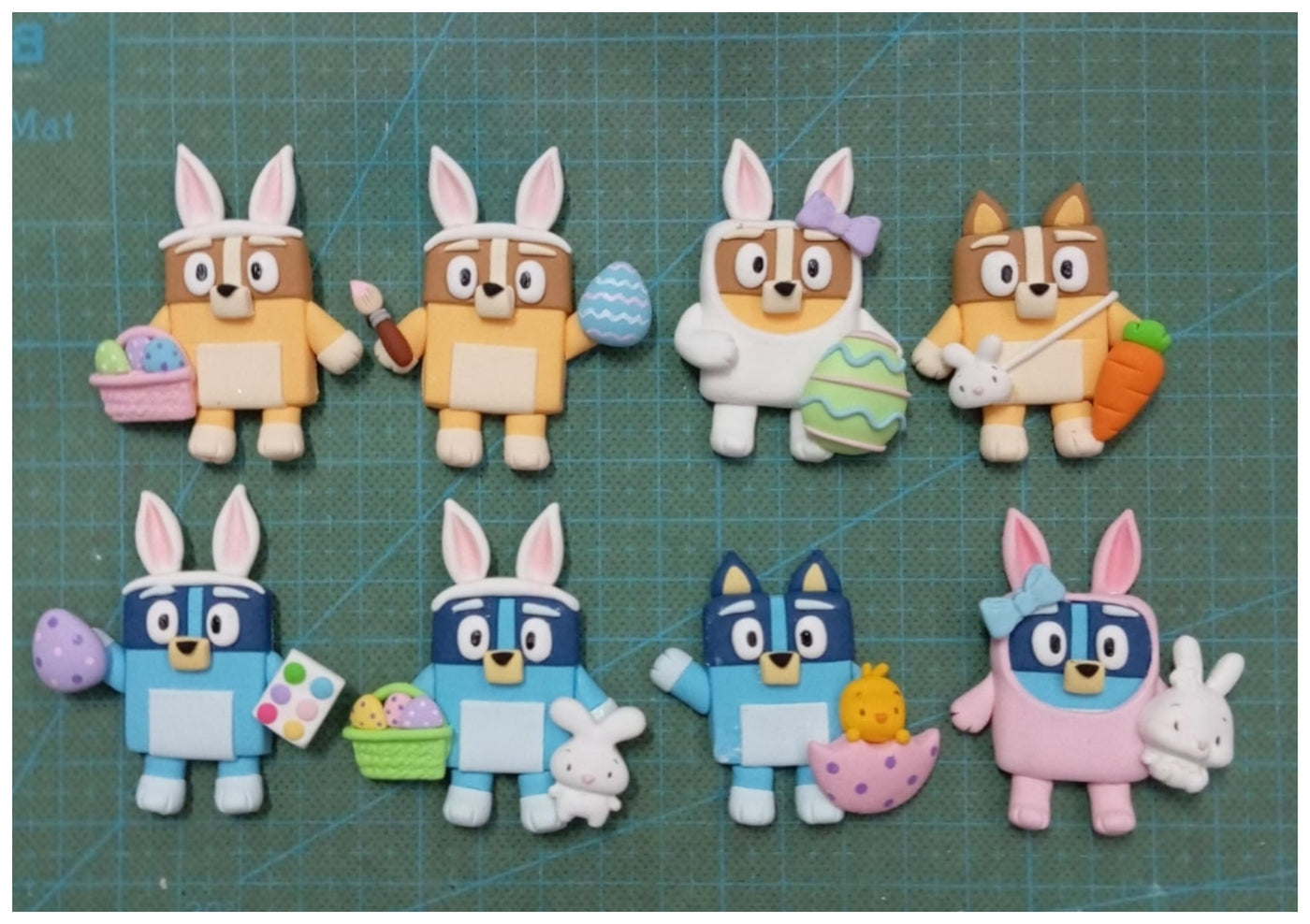 1 x Clay Figure (5cm) - EASTER DOGS - 8 VARIANTS