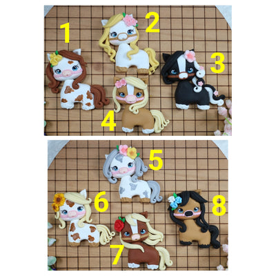 1 x Clay Figure (5cm) - HORSES -  8 VARIANTS