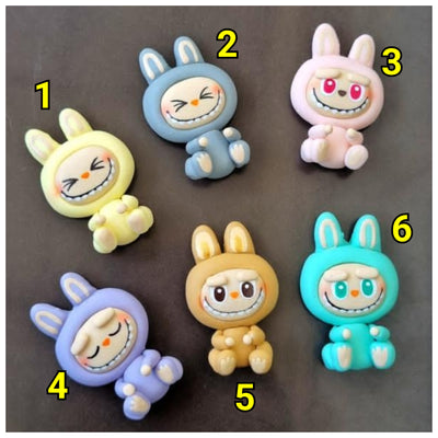 1 x Clay Figure - Elf Crew (6 variants)