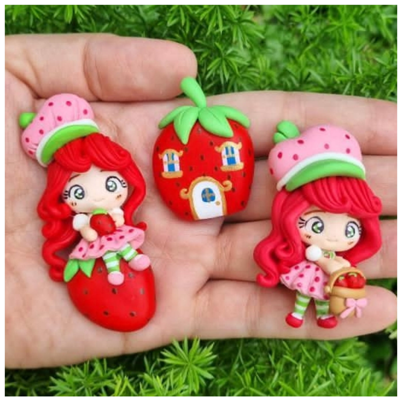 1 x Clay Figure - Strawberry Girl (3 variants)