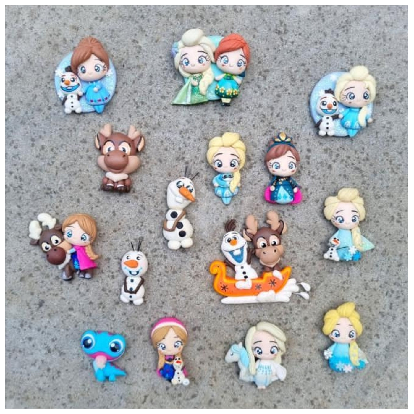 1 x Clay Figure - Frozen Crew (15 variants)