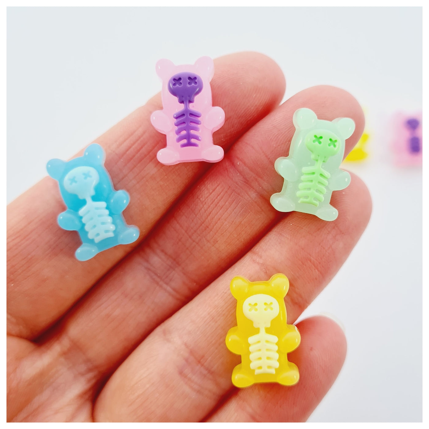 5 x Skeleton Gummy Bear Embellishments