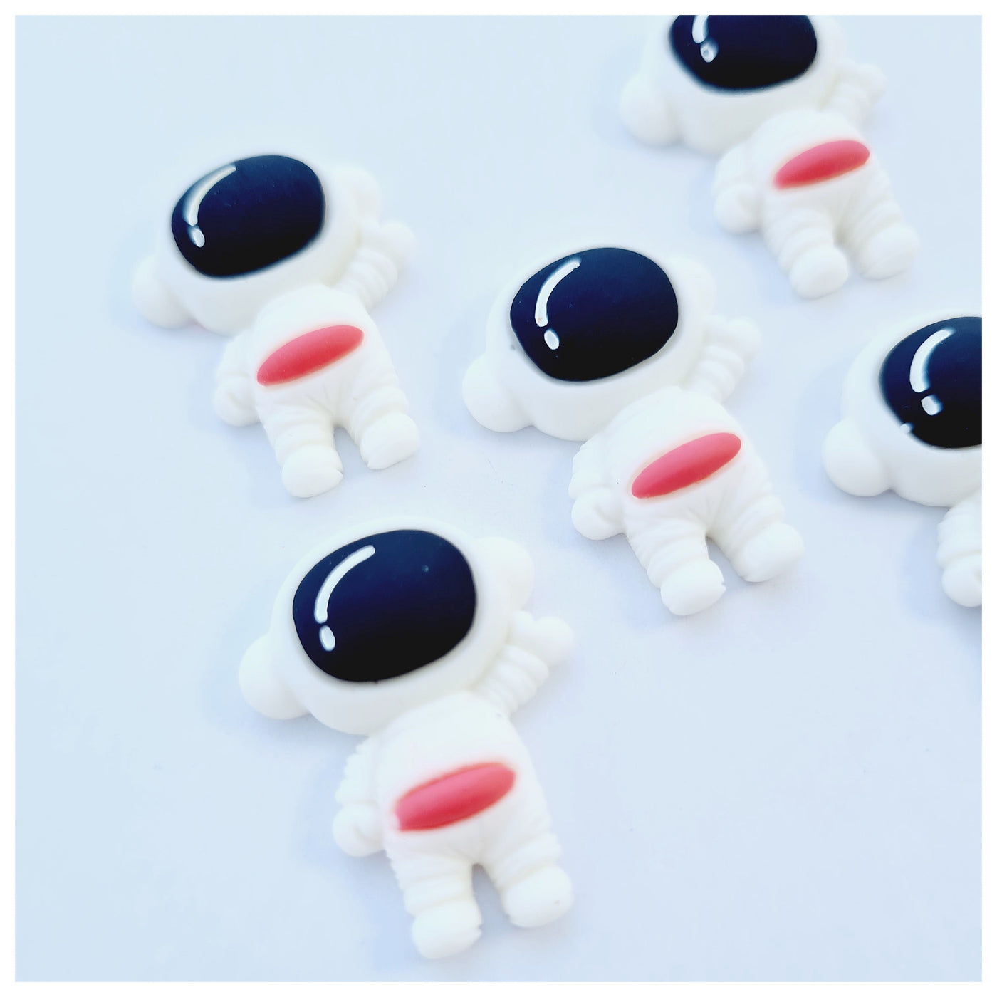 5 x Astronaut Embellishments