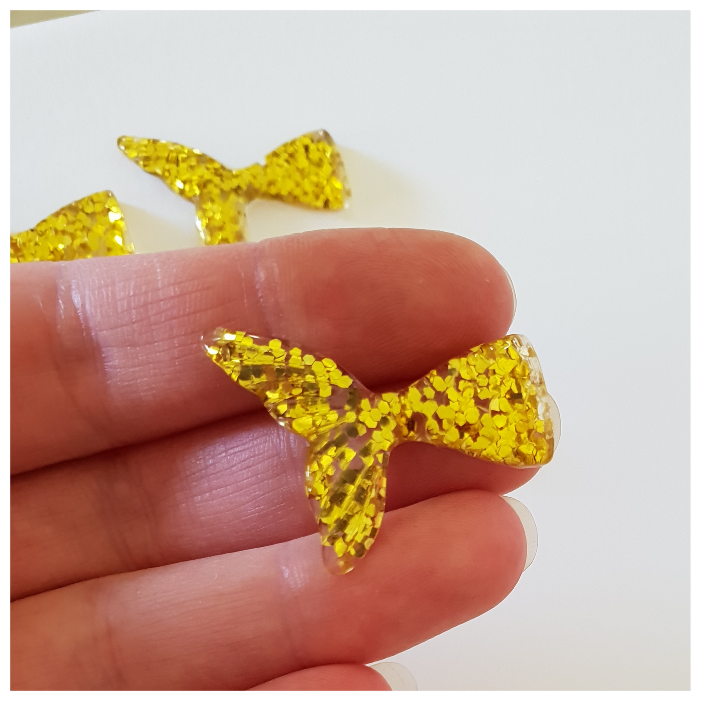 5 x Small Gold Glitter Mermaid Tail Embellishments