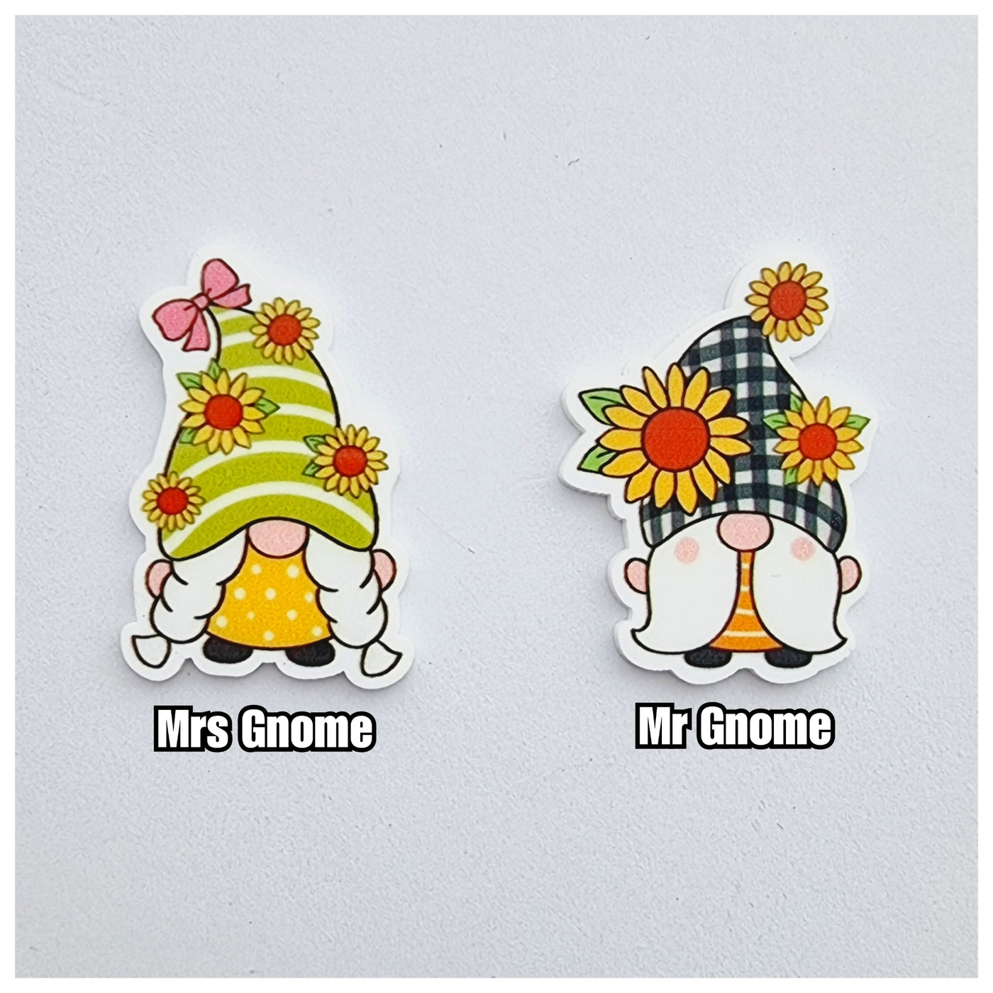1 x Gnome Planar Resin Embellishments (2 options)